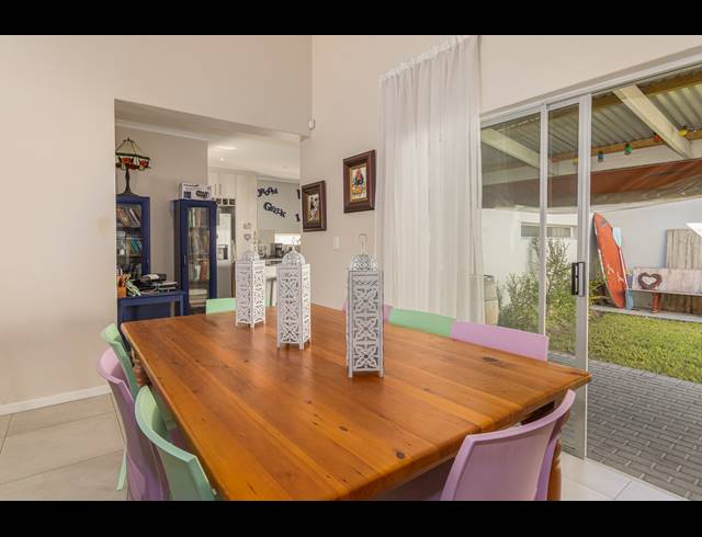 3 BEDROOM FREEHOLD FOR SALE IN PARKLANDS NORTH